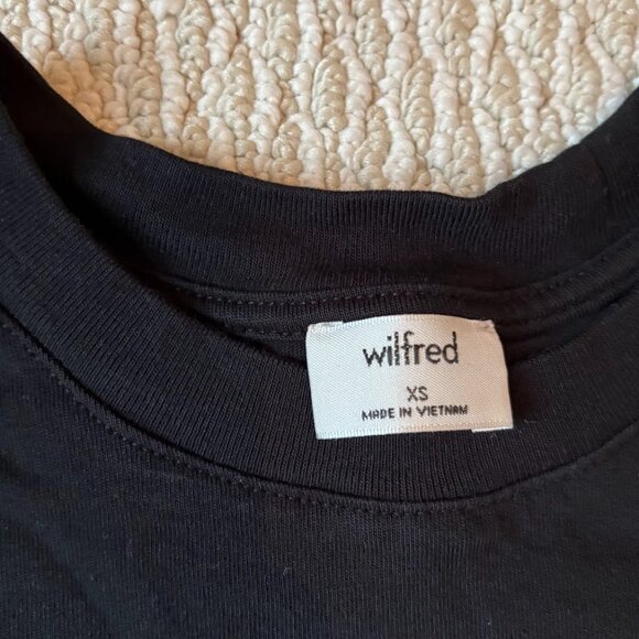 Black Crop Top from Aritzia - Picture 2 of 2